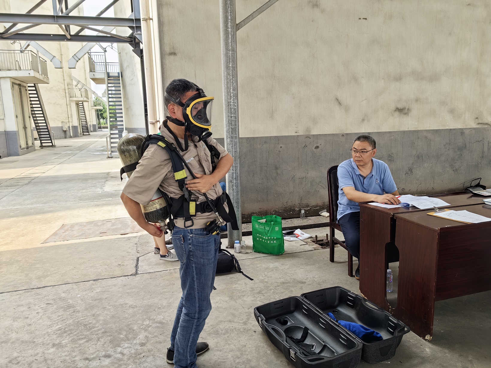 D:\SOFT_PHP_PACKAGE\phptmp\phpBD82.tmp